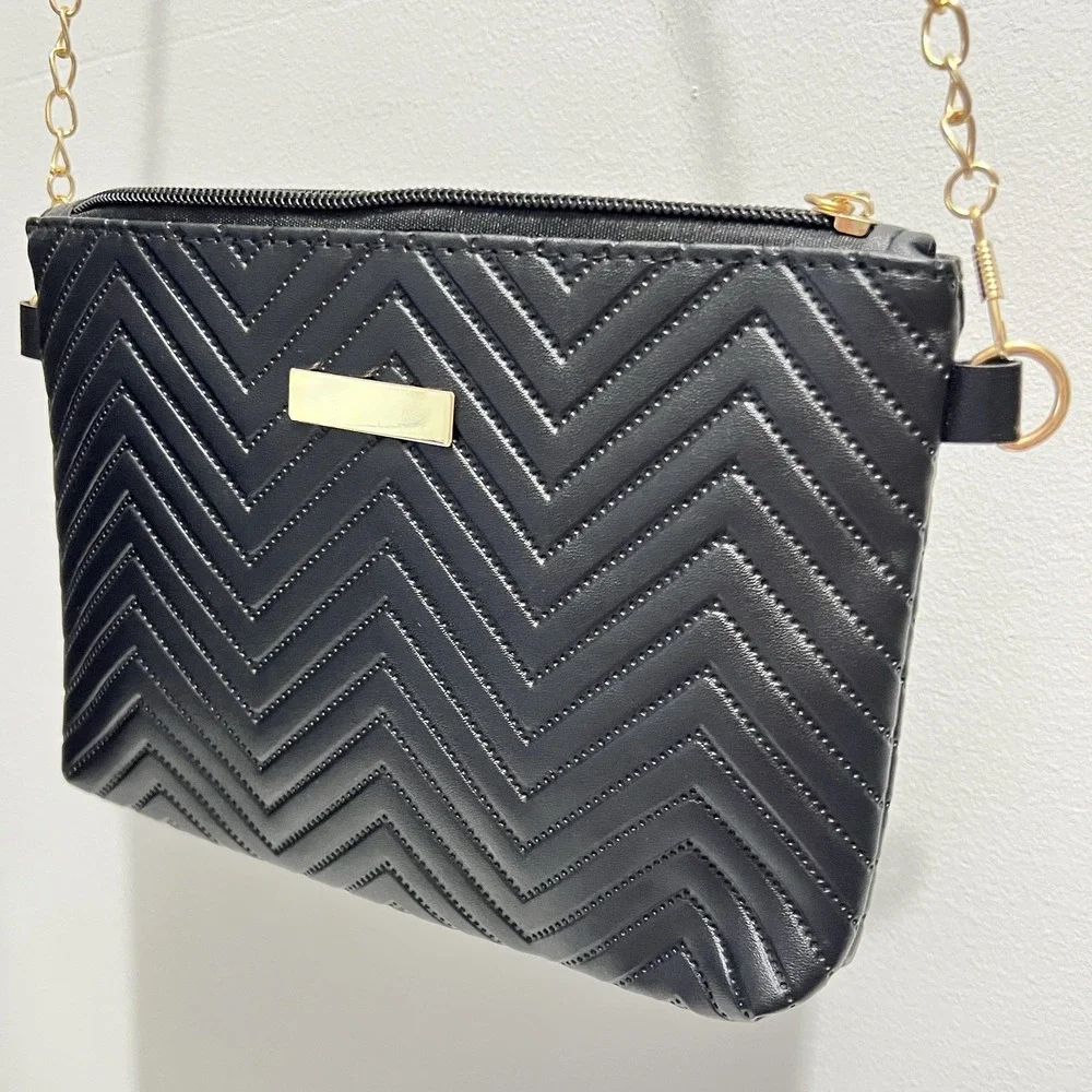 Faux Black‎ Leather Crossbody Shoulder Purse Handbag Gold Chain Accessory